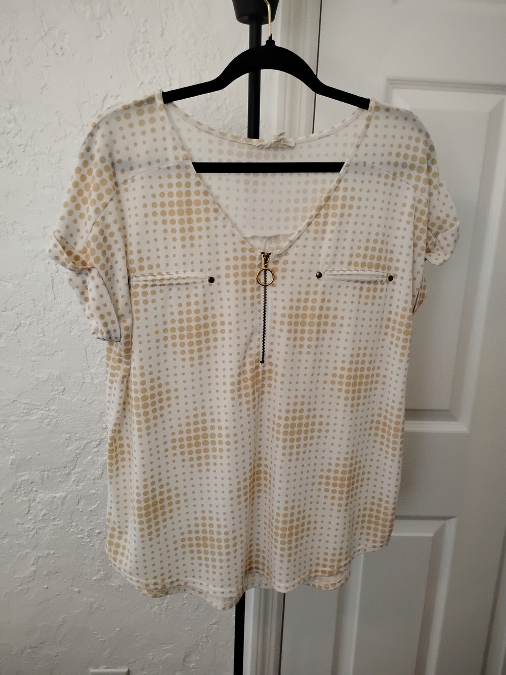 Women's Cream Dot-Print Short Sleeve V-Neck Top with Zip Detail